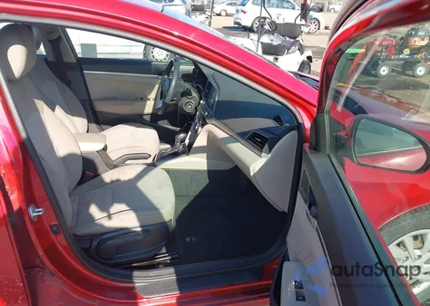 2019 Hyundai Elantra Se z USA, uszkodzony, nr VIN 5NPD74LF7KH434491